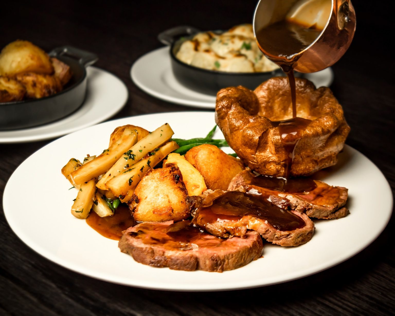 Best Roast Dinners Manchester Has To Offer in 2024