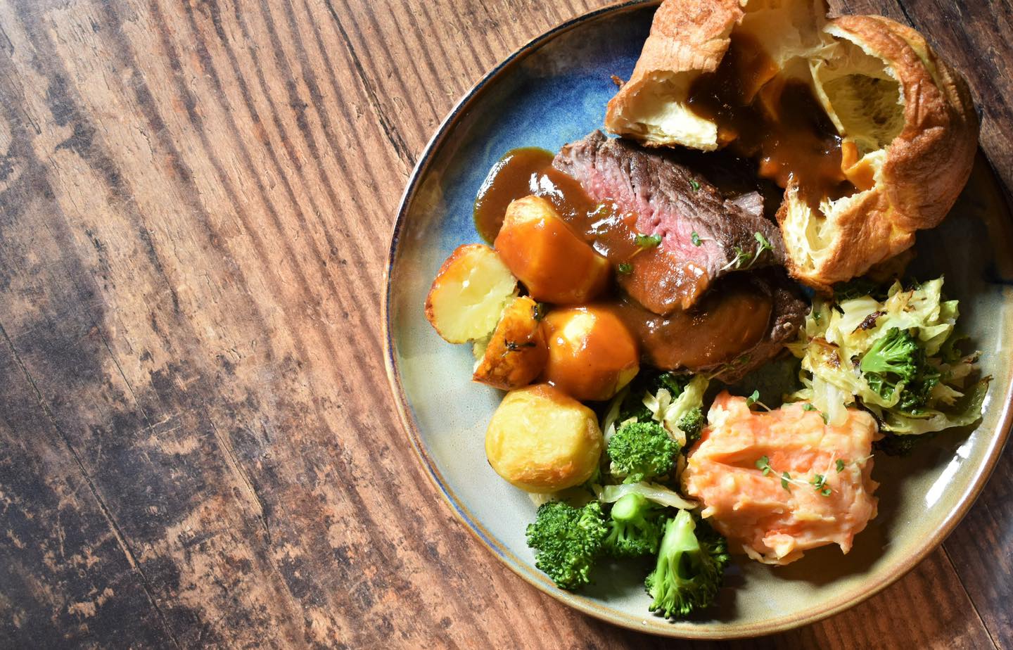 18 Best Sunday Roast Edinburgh Has To Offer in 2024