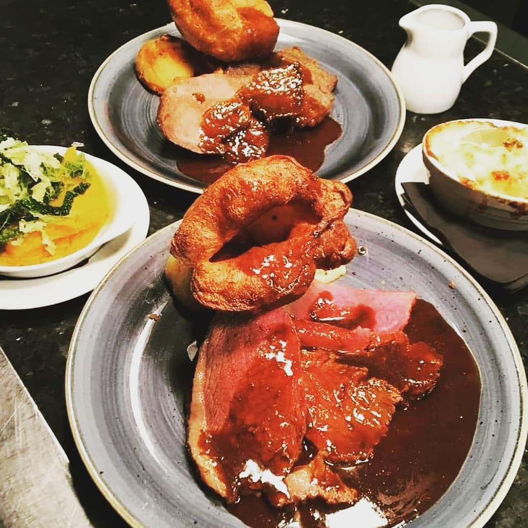 Best Roast Dinners Manchester Has To Offer in 2024