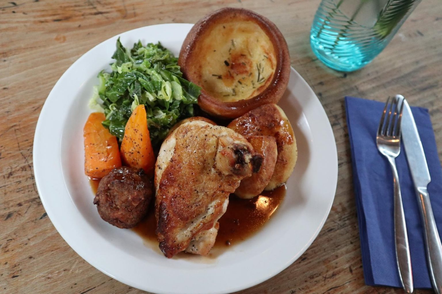28 Best Roast Dinners Liverpool Has To Offer in 2024