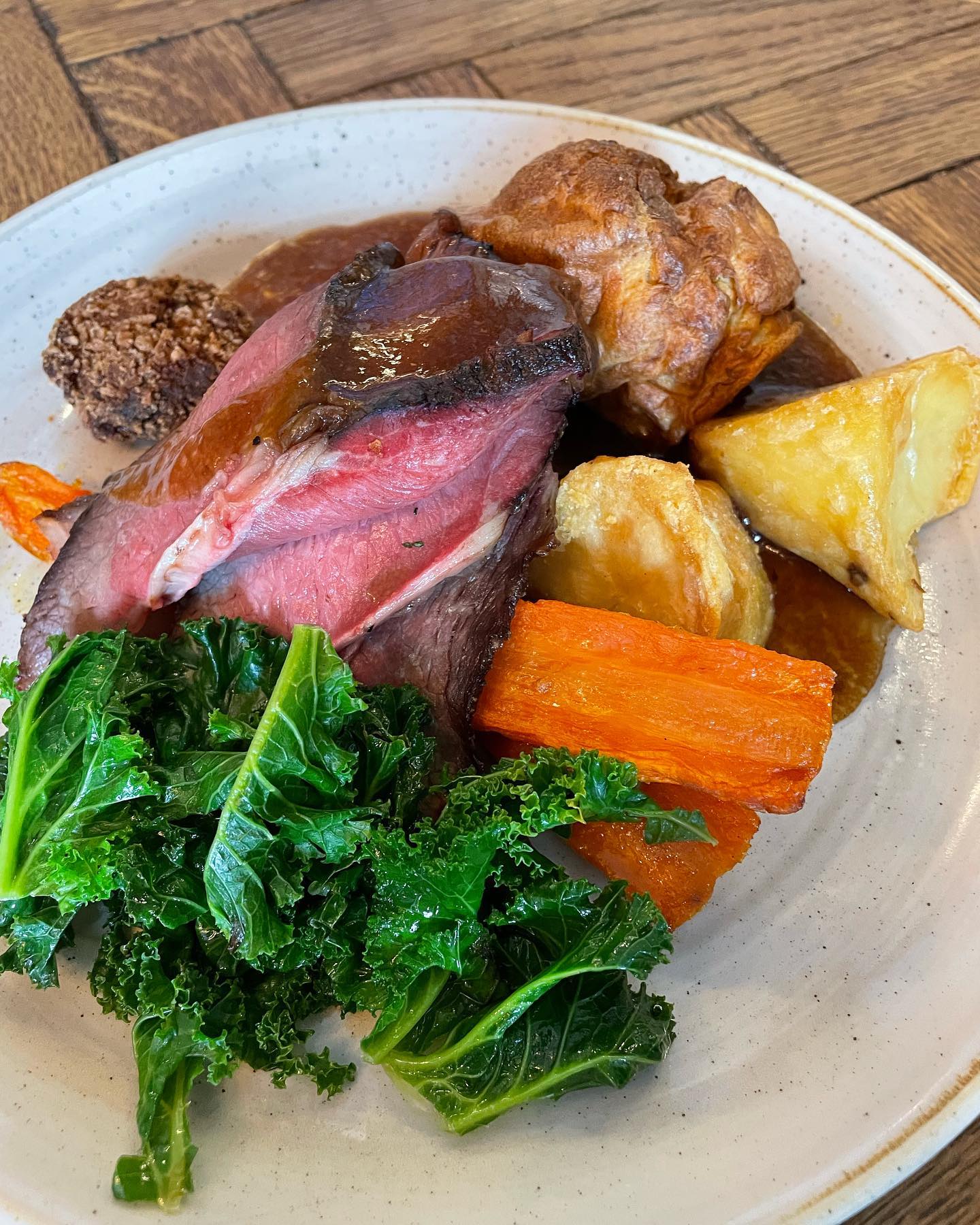 Best Roast Dinners Bristol Has To Offer in 2024