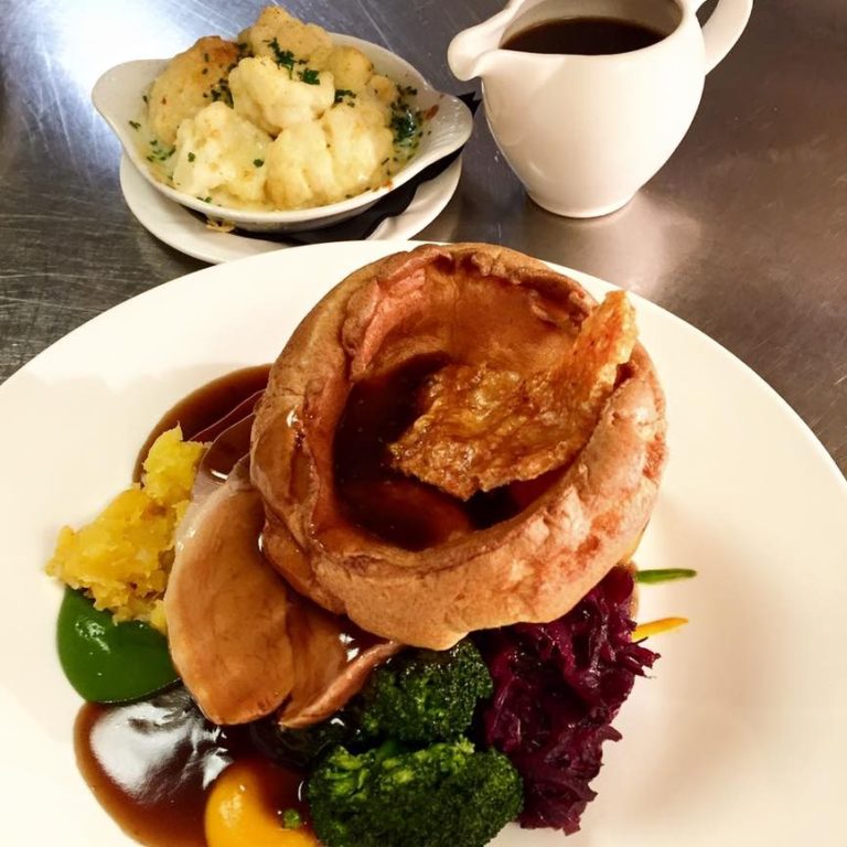 Best Sunday Roast Norwich Has To Offer 2022