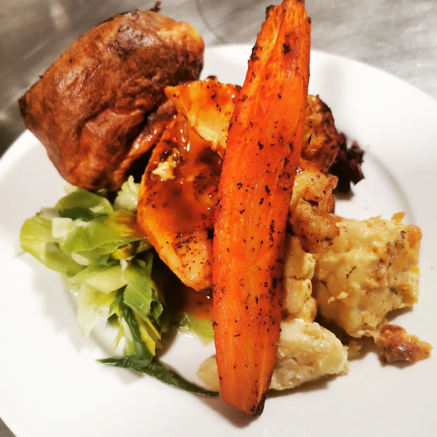 Best Sunday Roast Norwich Has To Offer 2022